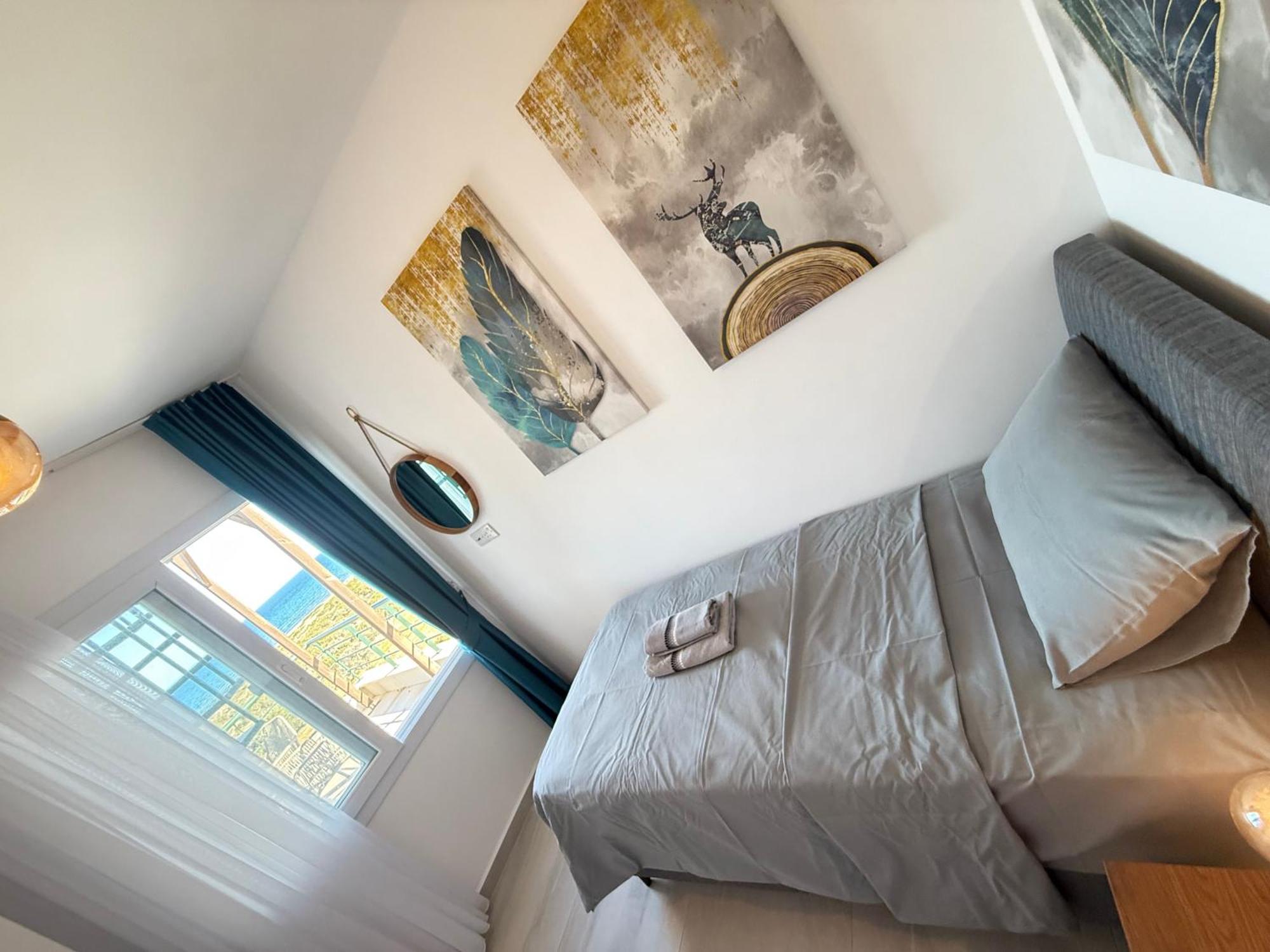 Relaxing Penthouse Suites By The Sea Vokolidha Habitación foto